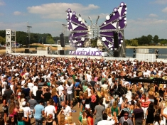 Lakedance