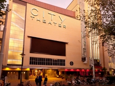 Pathé City