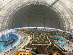 Tropical Islands